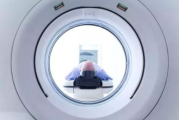 核磁共振能否发现颅内动脉瘤？_脑瘤群聊问答