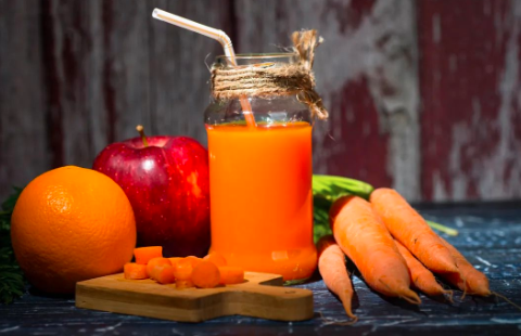  胡萝卜苹果橙子暖饮